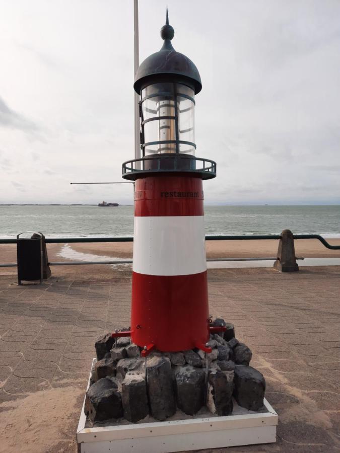 De Notenbalk Aan Zee Panzió Vlissingen Kültér fotó